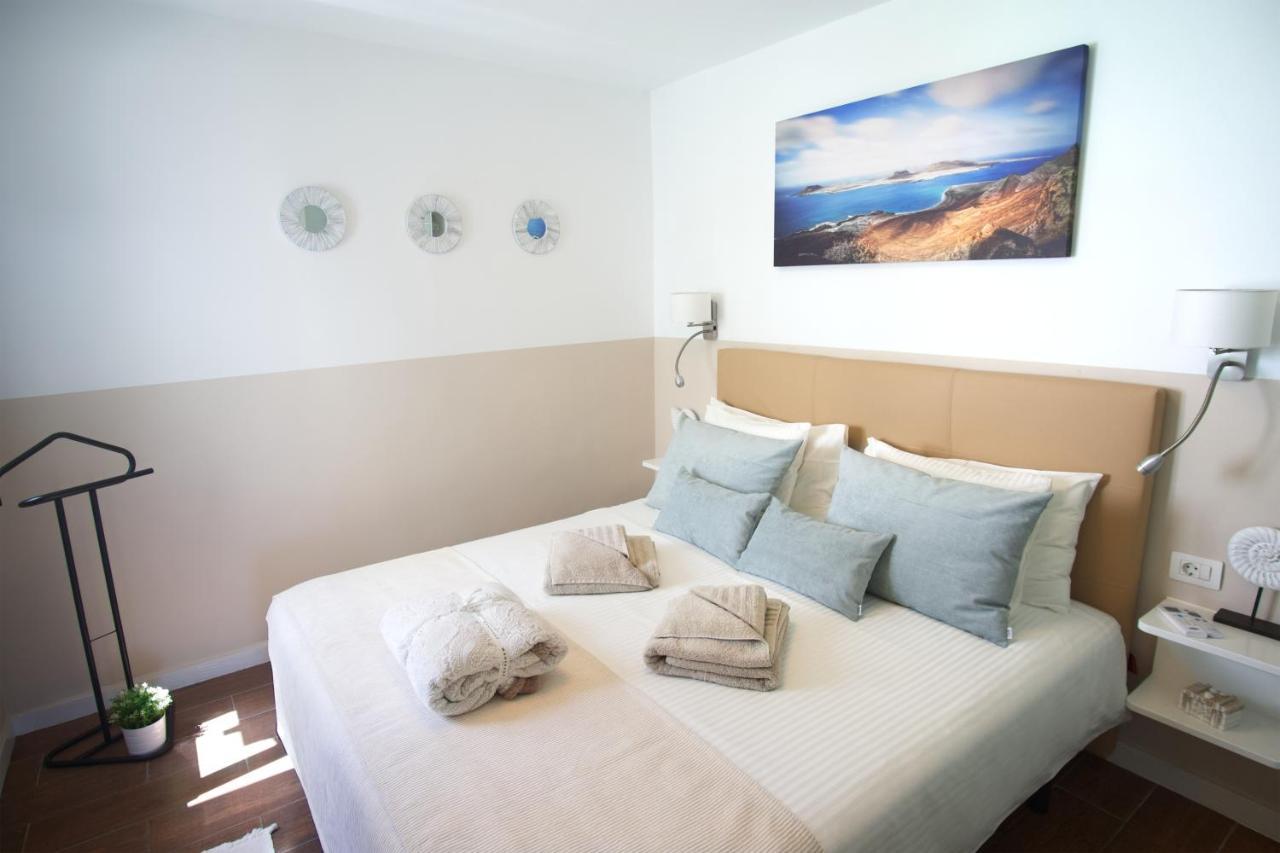 Apartment Portonovo La Paloma Amazing Sea View & Swimming Pool-Good Wifi -Free Ac- Private Parking Puerto del Carmen  Exteriör bild