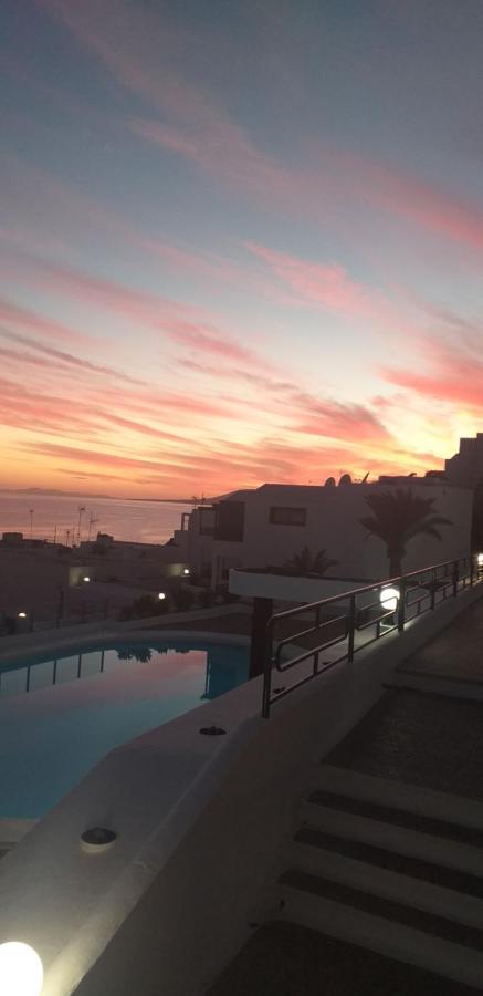 Apartment Portonovo La Paloma Amazing Sea View & Swimming Pool-Good Wifi -Free Ac- Private Parking Puerto del Carmen  Exteriör bild